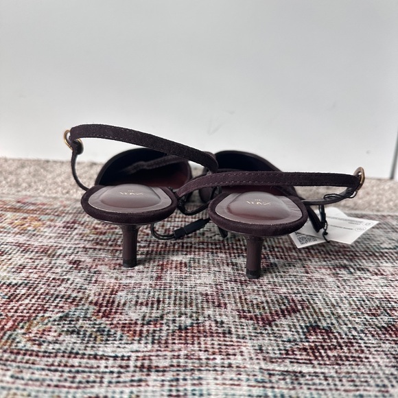 NWT Zara Chocolate Brown Suede Pointed Kitten Heels - Picture 3 of 6